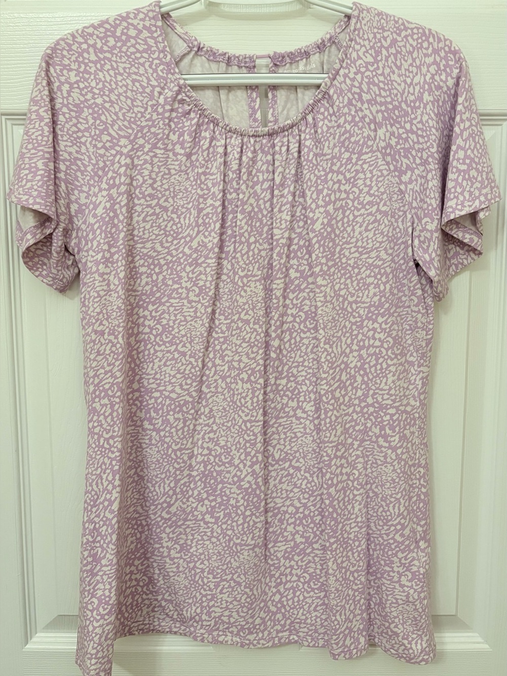 Women's Lilac Print Short-Sleeve Top